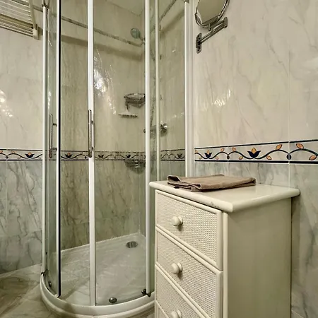 Appartement Le Lys - 4 Prs - Clim - Piscine - Parking