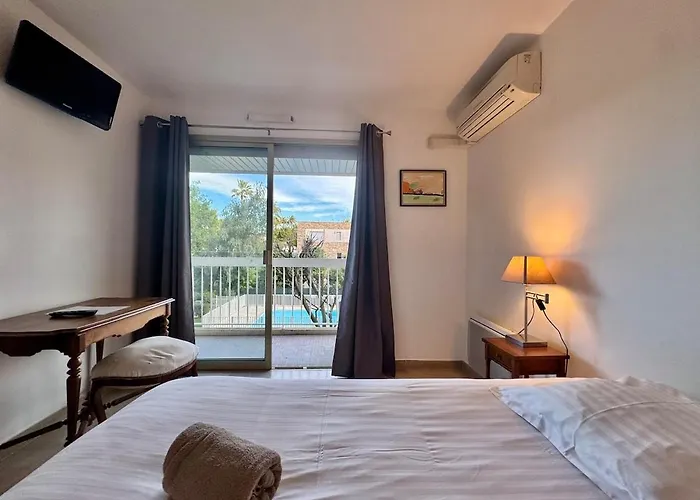 Апартаменти Le Lys - 4 Prs - Clim - Piscine - Parking *