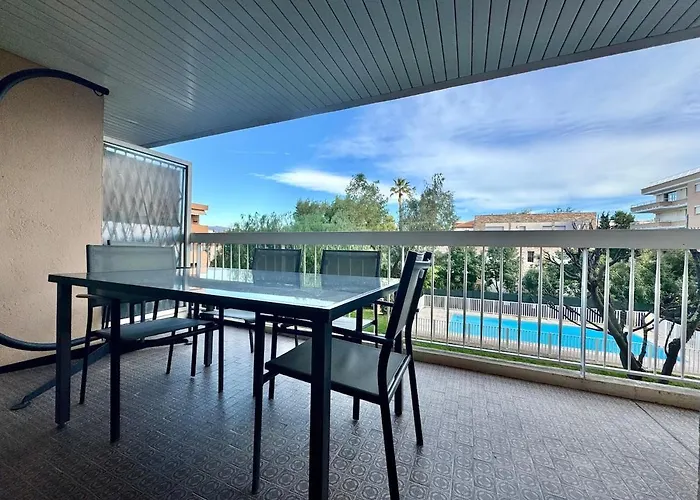 Апартаменти Le Lys - 4 Prs - Clim - Piscine - Parking Антіб