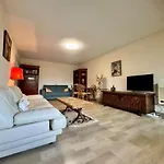 Le Lys - 4 Prs - Clim - Piscine - Parking Appartement *