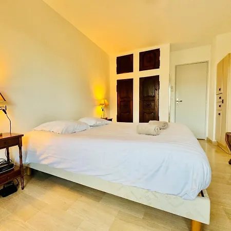 Apartment Le Lys - 4 Prs - Clim - Piscine - Parking *