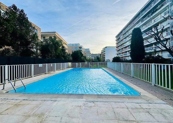 Apartman Le Lys - 4 Prs - Clim - Piscine - Parking Antibes
